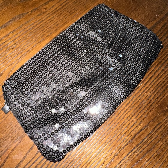 Black sequin clutch - Picture 3 of 8